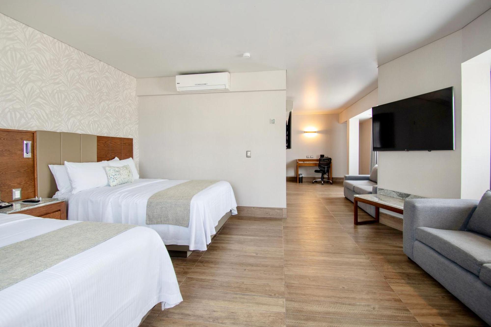 Hotel Plaza Diana Guadalajara Exterior photo